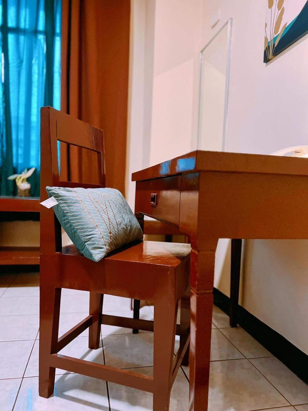 Fuente Hotel De Cebu Exterior photo