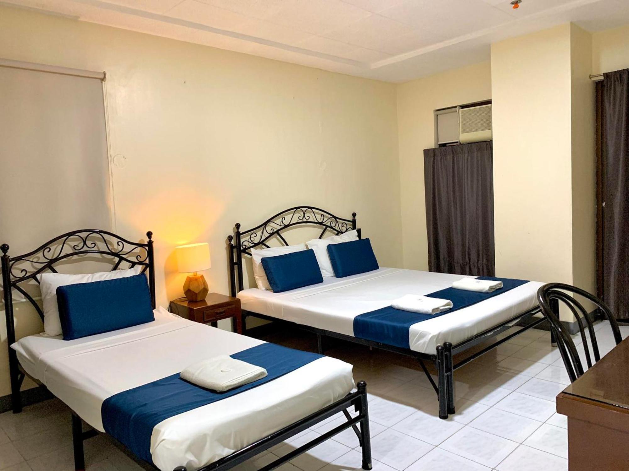 Fuente Hotel De Cebu Exterior photo